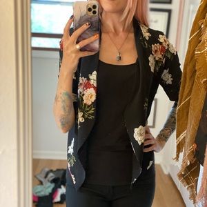 🖤 Dark academia black floral cropped blazer 🖤